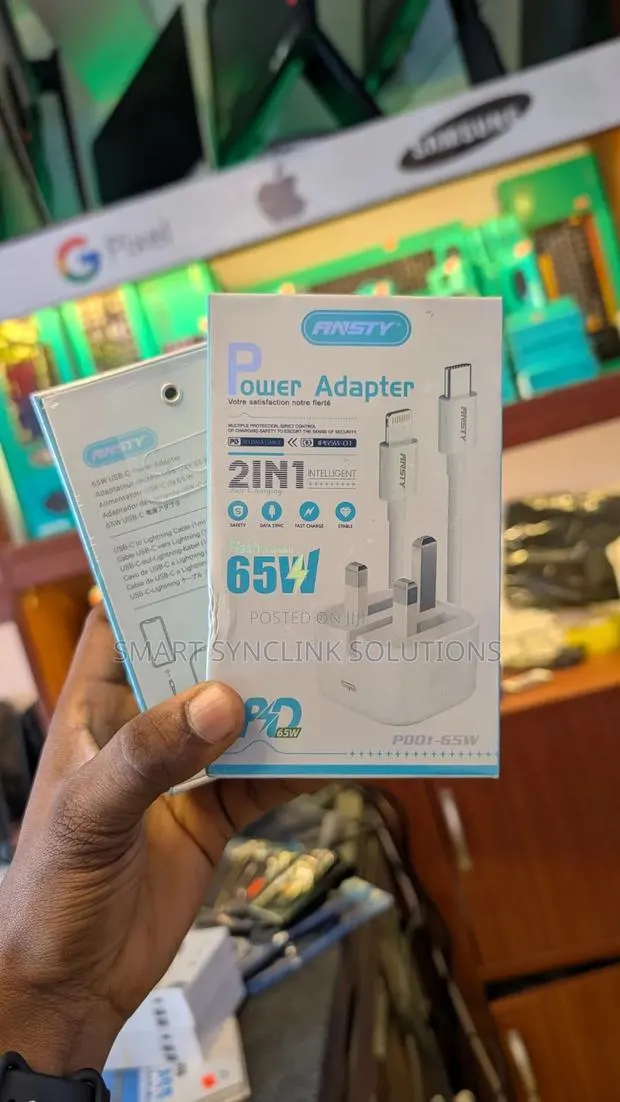 65w iPhone Charger With Data Cable · Photo 1