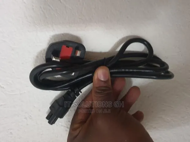 Adapter Cable With Fuse · Photo 1