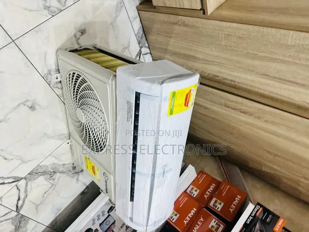 2.5hp Split R410 Gas White Air Flow Air Conditioner Sigma · Photo 1