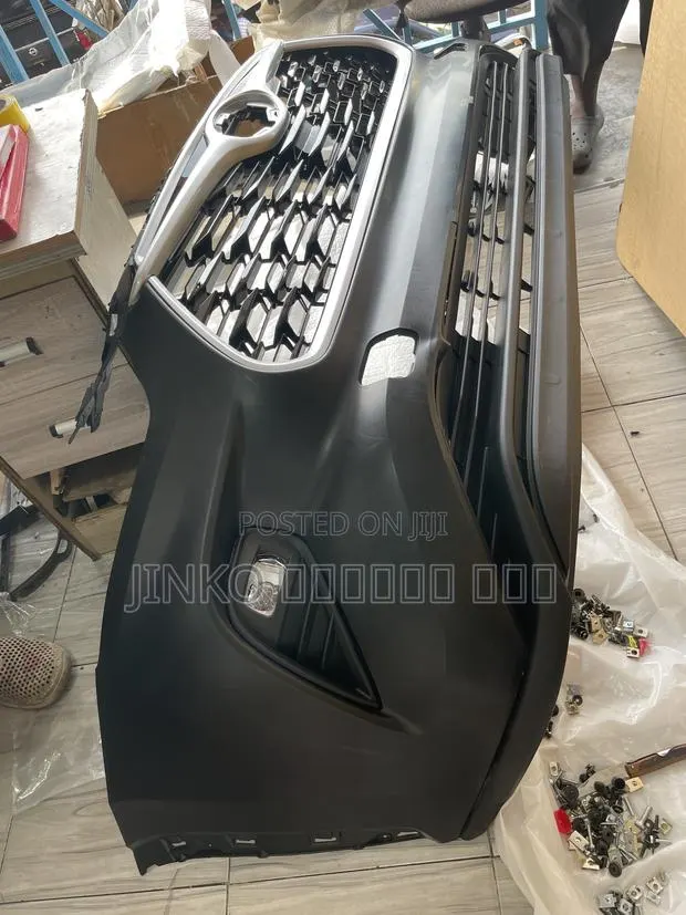 Toyota Highlander 2020-2024 Front Bumper as Seen · Photo 1
