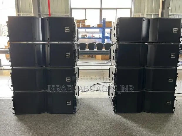 Line Array 210 Tact · Photo 1