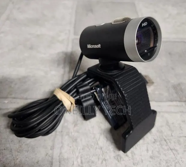 Microsoft HD Camera · Photo 1