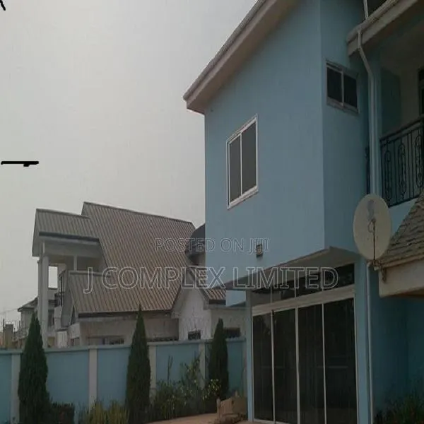 4bdrm House in Ghana Link Area for rent · Photo 1