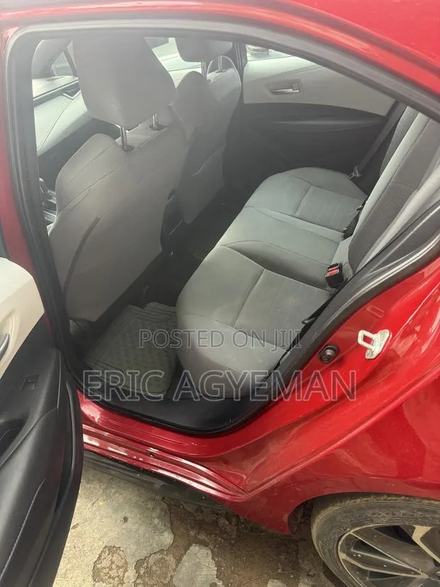 Toyota Corolla SE 2020 Red · Photo 1
