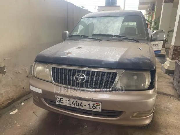 Toyota Condor 2003 Blue · Photo 1