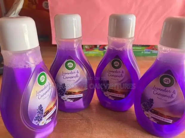 Airwick Freshener Lavender and Chamomile 375ml · Photo 1