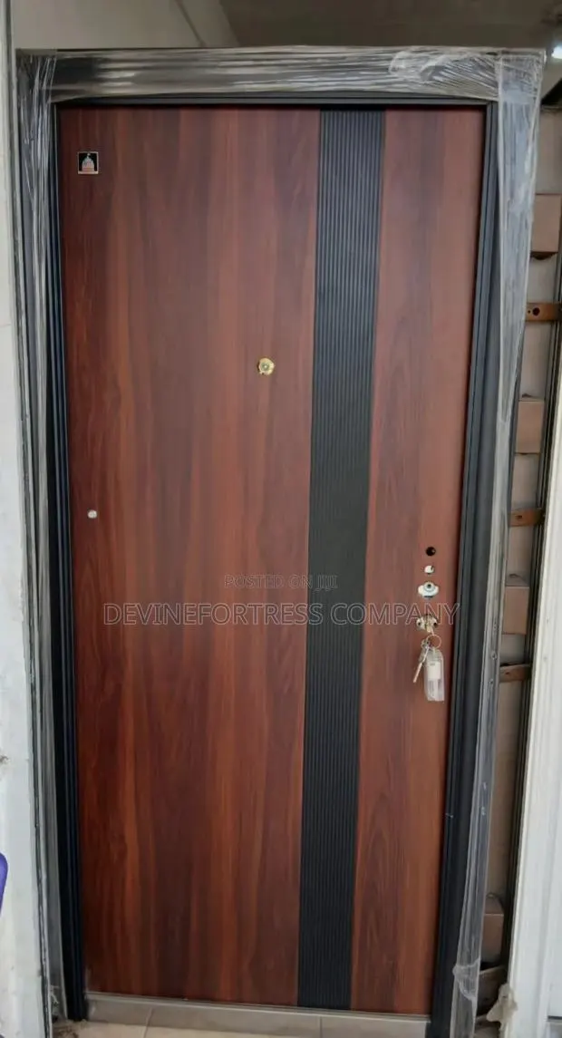 Quality Fort Door Smooth at Devinefortress · Photo 1