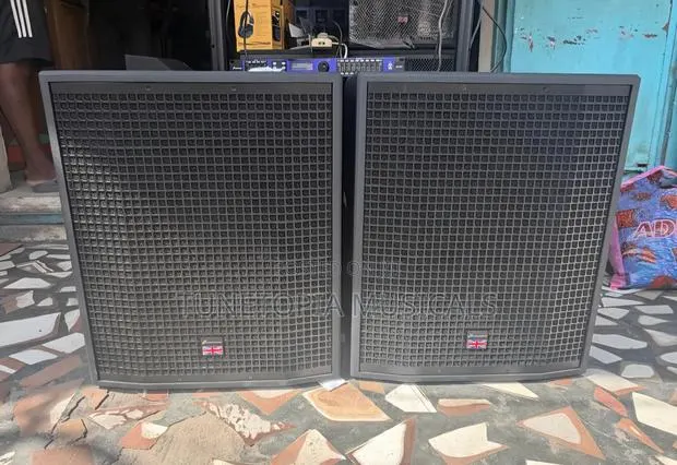 Studiomaster Vortex 18sa Powered Subwoofers (18inches) · Photo 1