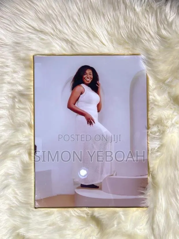 Picture Frame · Photo 1
