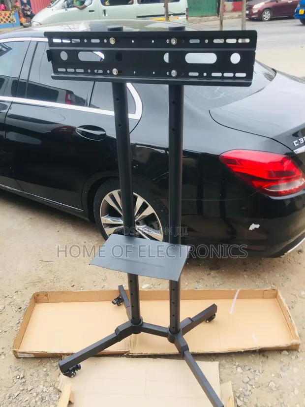 4 Feet Wheels Mobile Trolley Movable Stand(32-70) · Photo 1