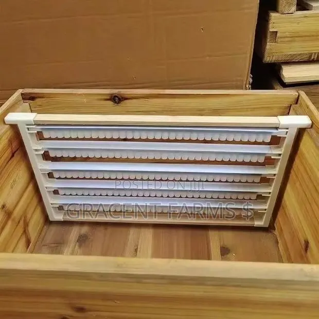 Beekeeping Queen Cell Cup Bar Kit - (Complete With Cell Roots) · Photo 3