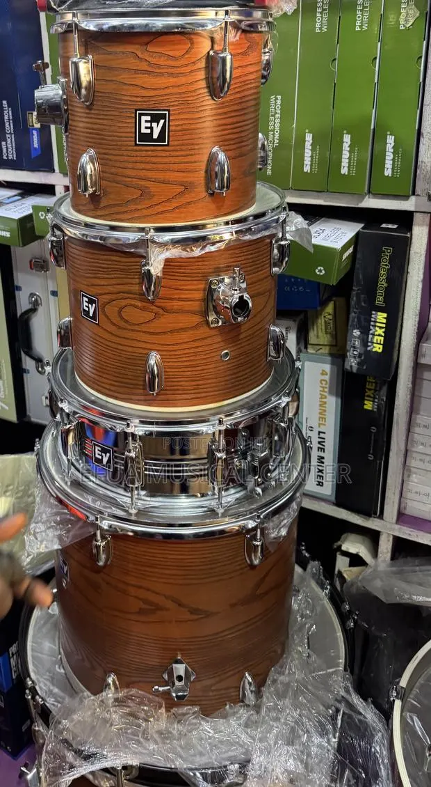 5 Set Drum (Electro-Voice) · Photo 1