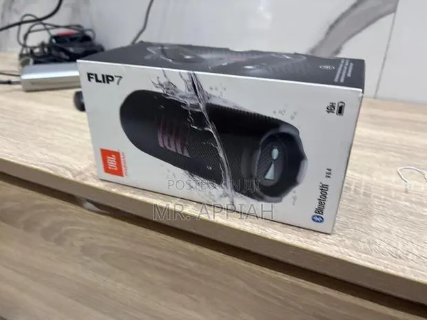 Extremely Classic JBL Flip 7 Bluetooth Speaker(Black)Waterproof · Photo 1