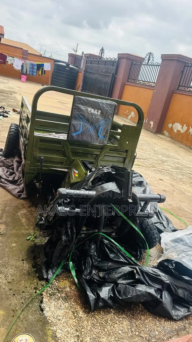 New Tricycle 2026 Green · Photo 1