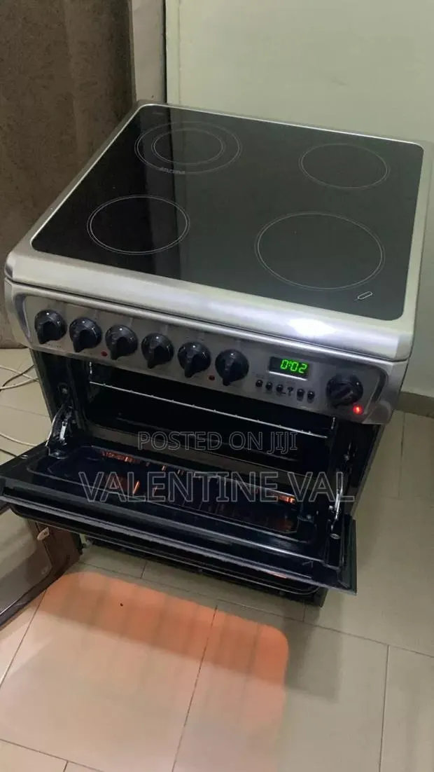 Full Electric Cooking Stove With Oven and Grill Working Perfectly