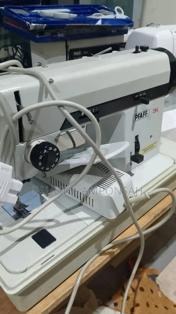 Heavy Duty Multifunctional Electric Sewing Machine · Photo 1