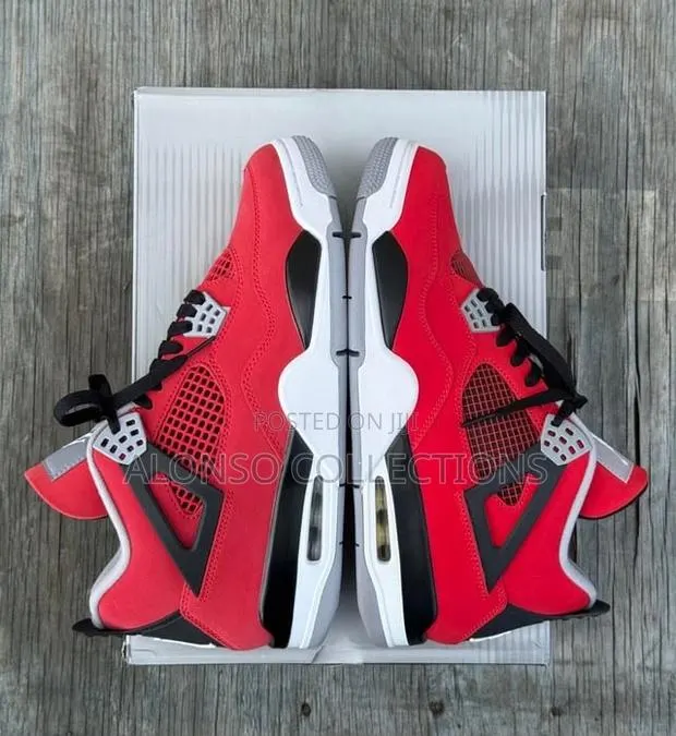 *Air Jordan 4 Toro Bravo* · Photo 1