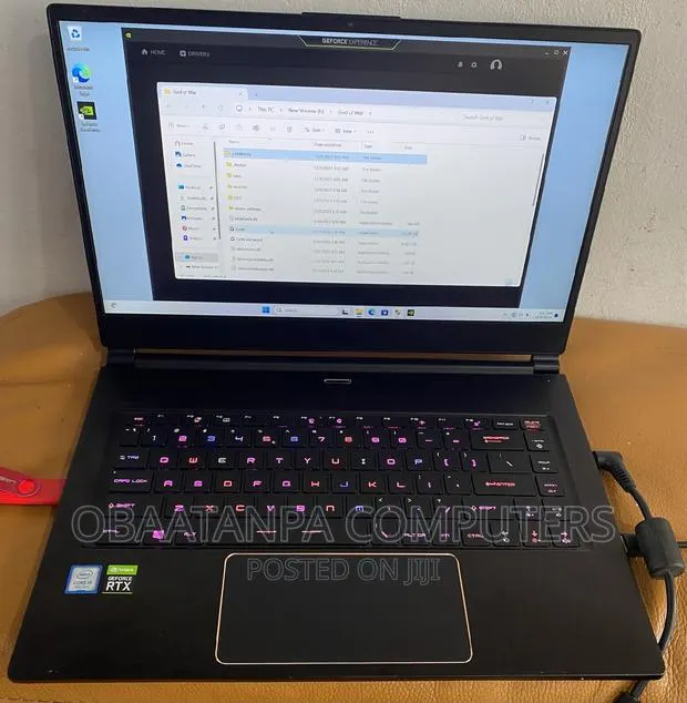 Laptop MSI GS65 Stealth Thin 8RE 16GB Intel Core I9 SSD 512GB · Photo 1