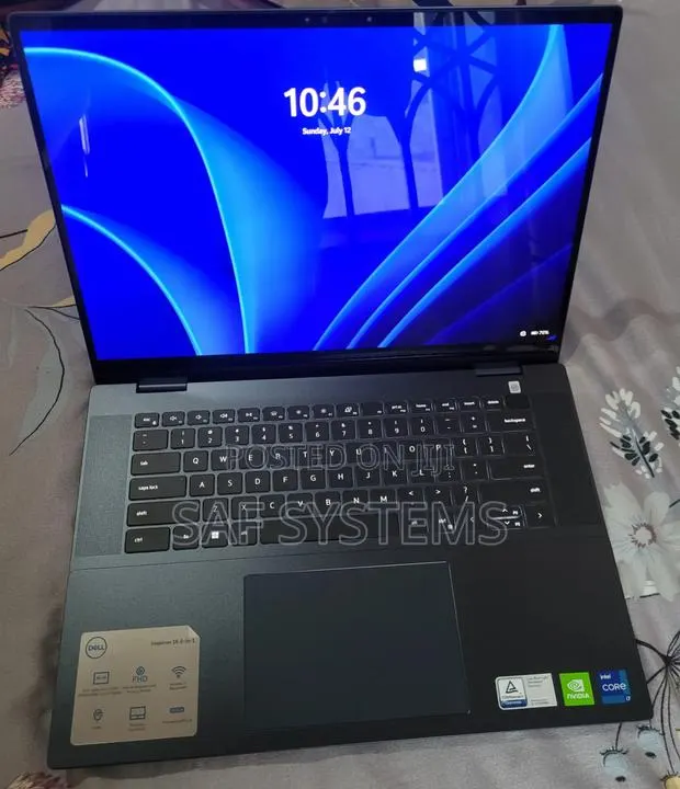Laptop Dell Inspiron 16 7630 2-in-1 16GB Intel Core i7 SSD 1T · Photo 1