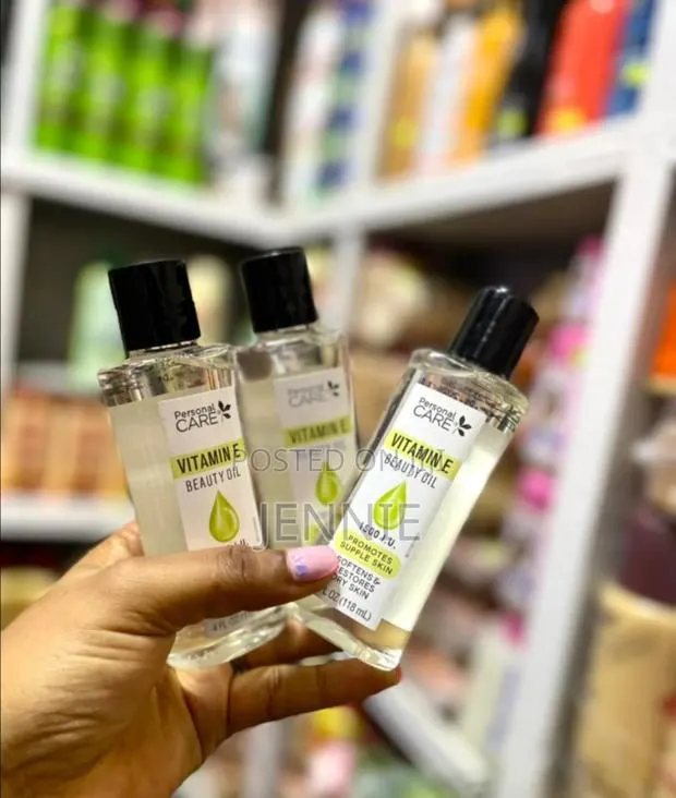 Personal Care Vitamin E Oil · Photo 1