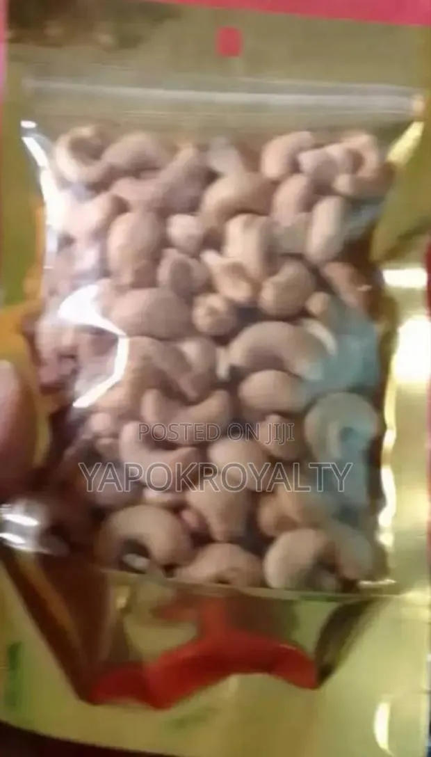 Organic Cashew Nut · Photo 1