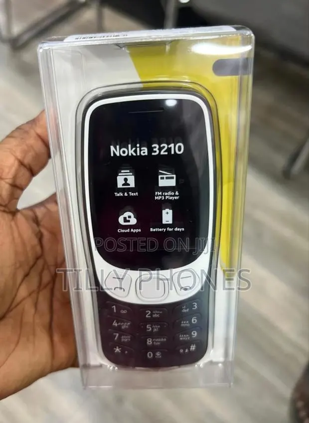 New Nokia 3210 Black · Photo 1