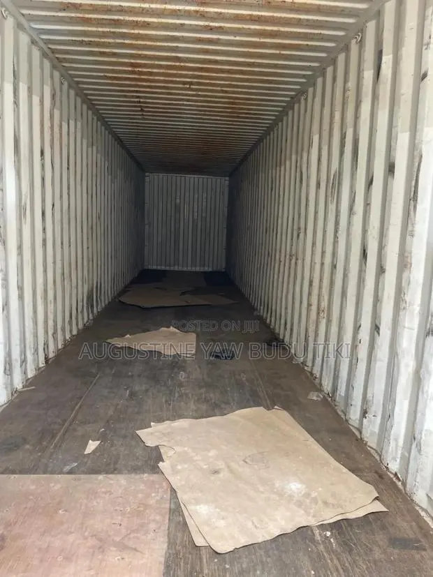 40 Footer Shipping Container · Photo 1