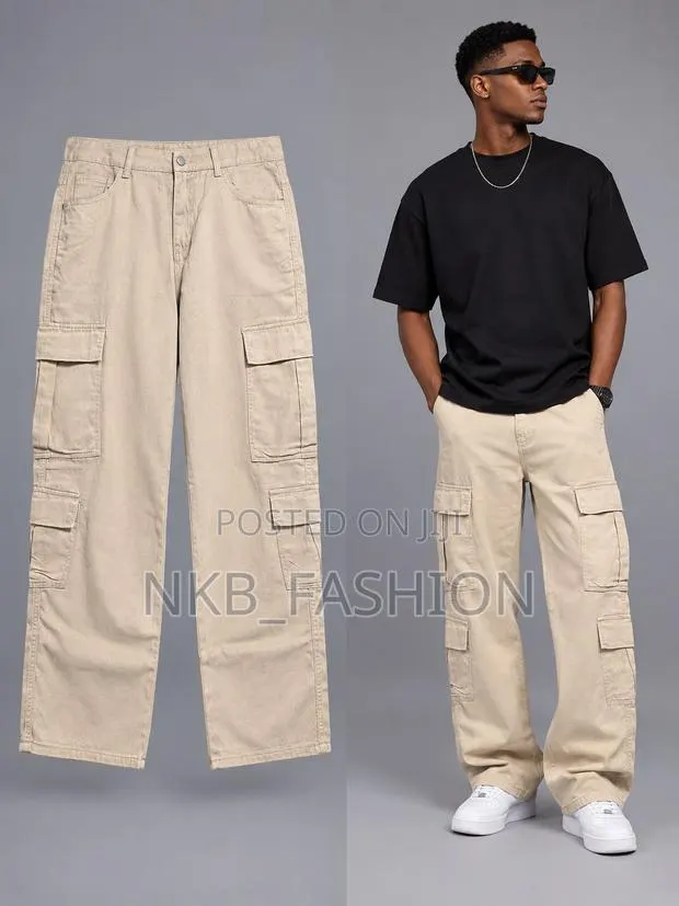 Cargo Pants · Photo 1