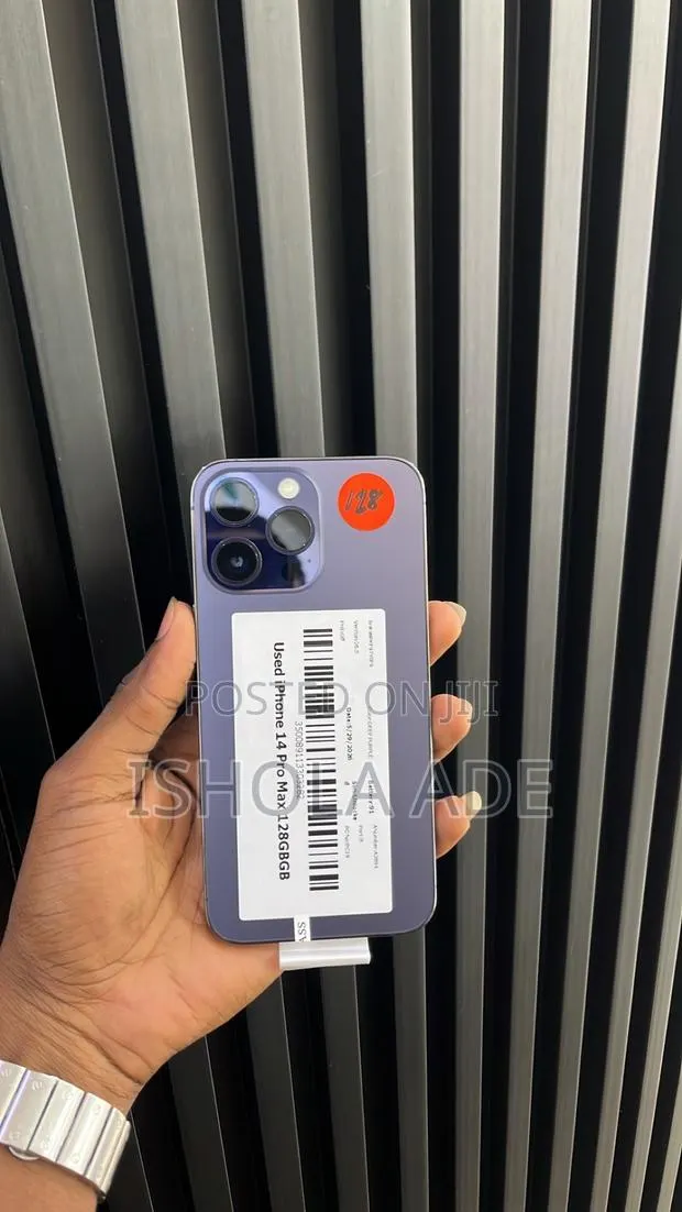 Apple iPhone 14 Pro Max 128 GB Black · Photo 1