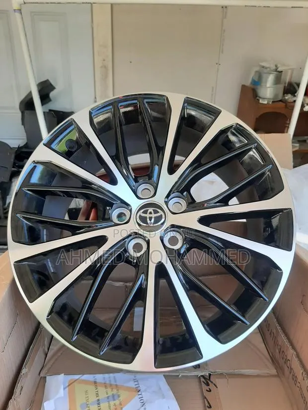Camry Rim 17 · Photo 1