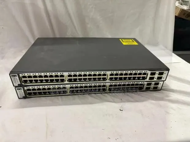 Cisco Catalyst 3750-48port Fast Ethernet Layer 3 Managed Switch+4xSFP · Photo 1