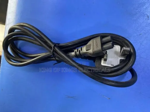 3-Pin Power Cord With Cloverleaf (C5) Connector · Photo 1