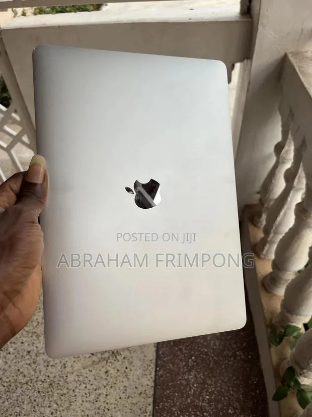 Macbook Pro Screen · Photo 1