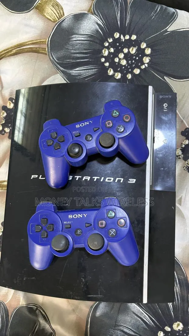 Play Station · Photo 1