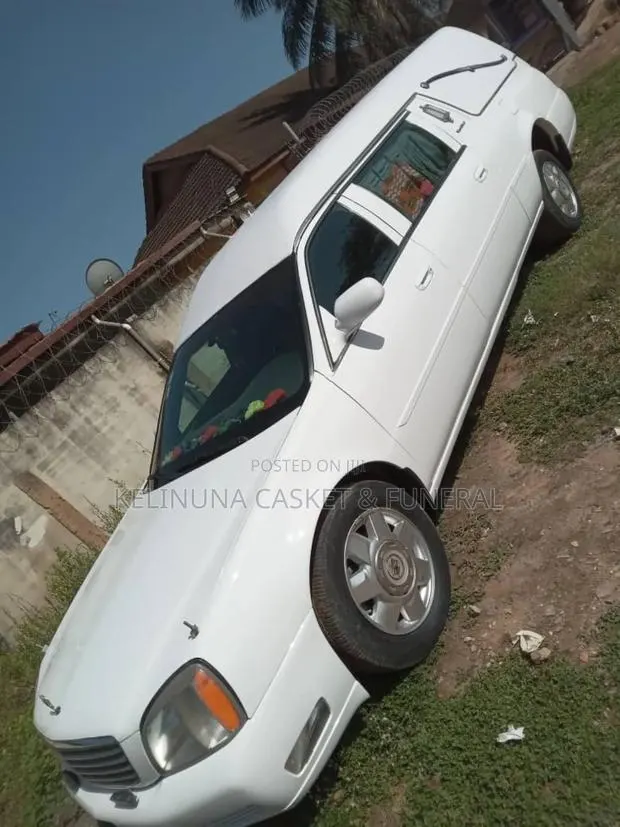 Hearse Hub · Photo 1