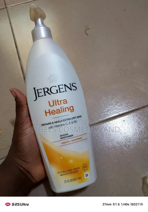 Jergens Ultra Healing · Photo 1
