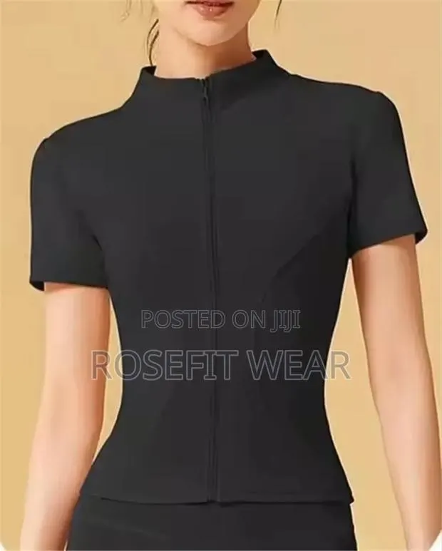 Activewear and Sportwear Top · Photo 1