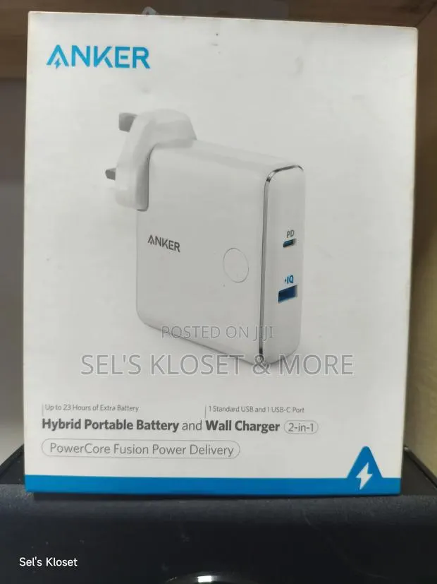 2-in-1 Hybrid Portable Battery Wall Charger · Photo 1