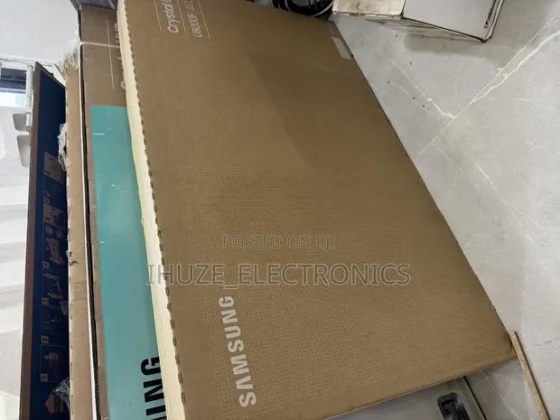 Samsung 55-Inch Class Crystal Uhd U8000f Smart Tv (2025) · Photo 1