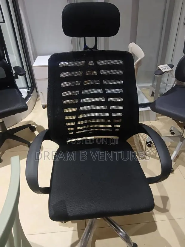 Affordable Mesh Swivel Chairs · Photo 1