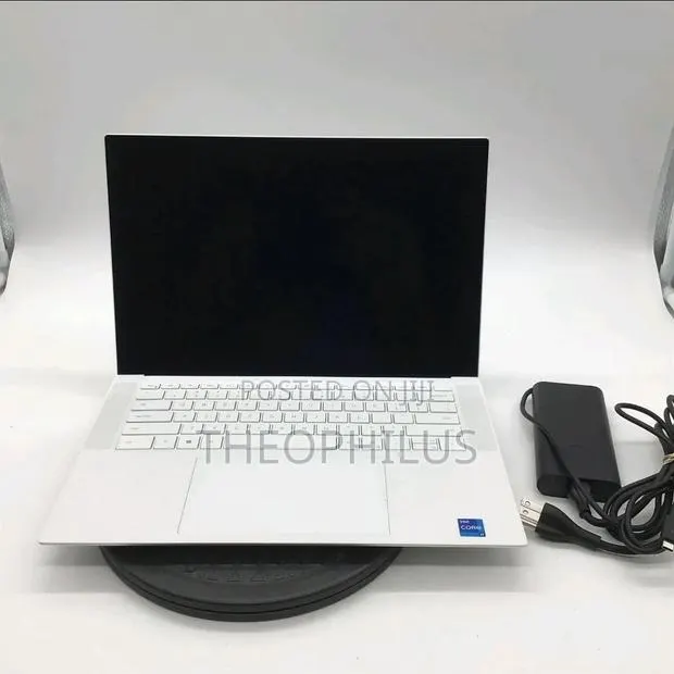 Laptop Dell XPS 15 9510 64GB Intel Core i7 SSD 1T · Photo 1
