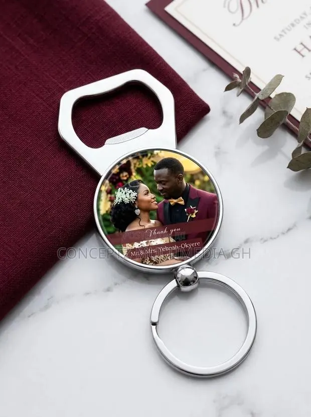 Digital Key Holder · Photo 3