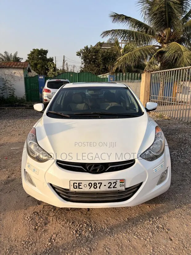 Hyundai Elantra GLS Automatic 2012 White · Photo 1