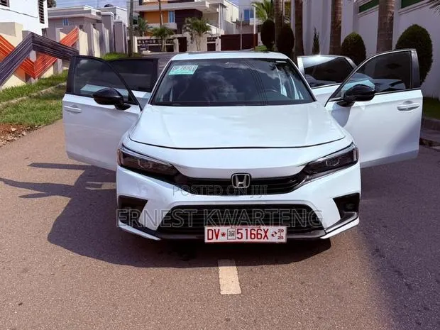 Honda Civic 2022 White · Photo 1