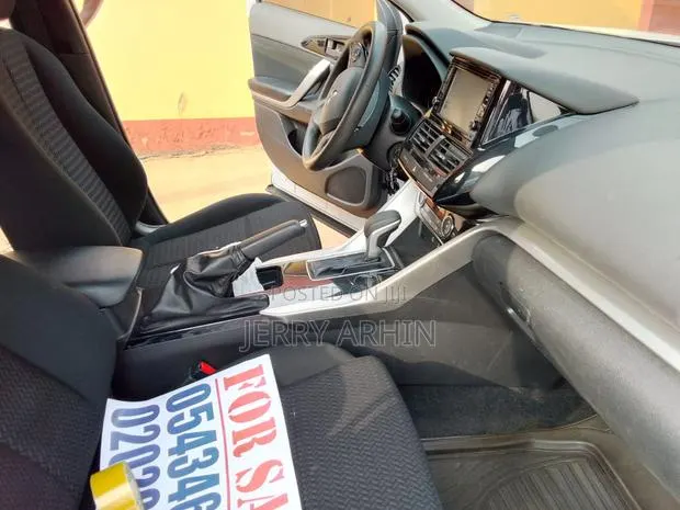 Mitsubishi Eclipse Cross 2022 White · Photo 1