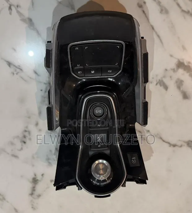 2019-2025 Acura RDX Gear Shifter Knob Transmission Switch · Photo 1