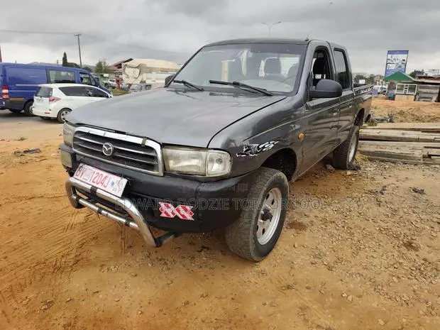 Mazda B 2003 Gray · Photo 1