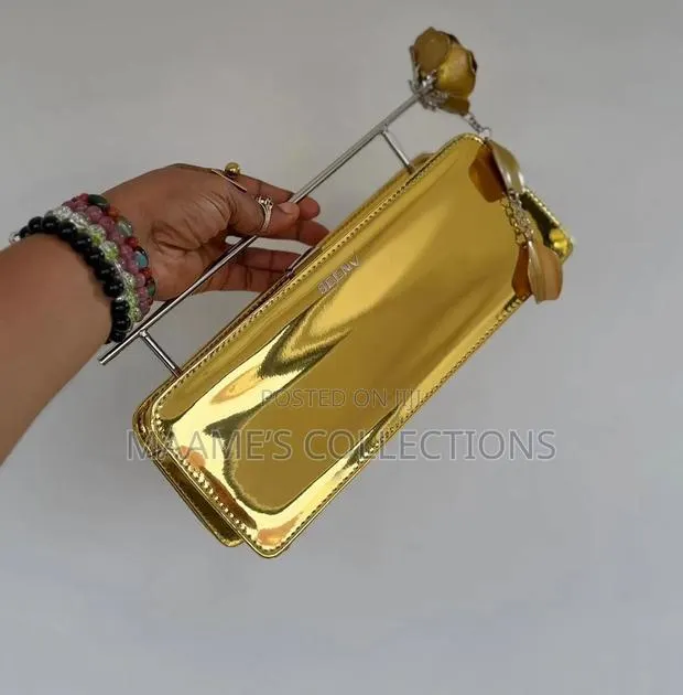 Metallic Structured Party Clutch Bag / Handbag · Photo 1