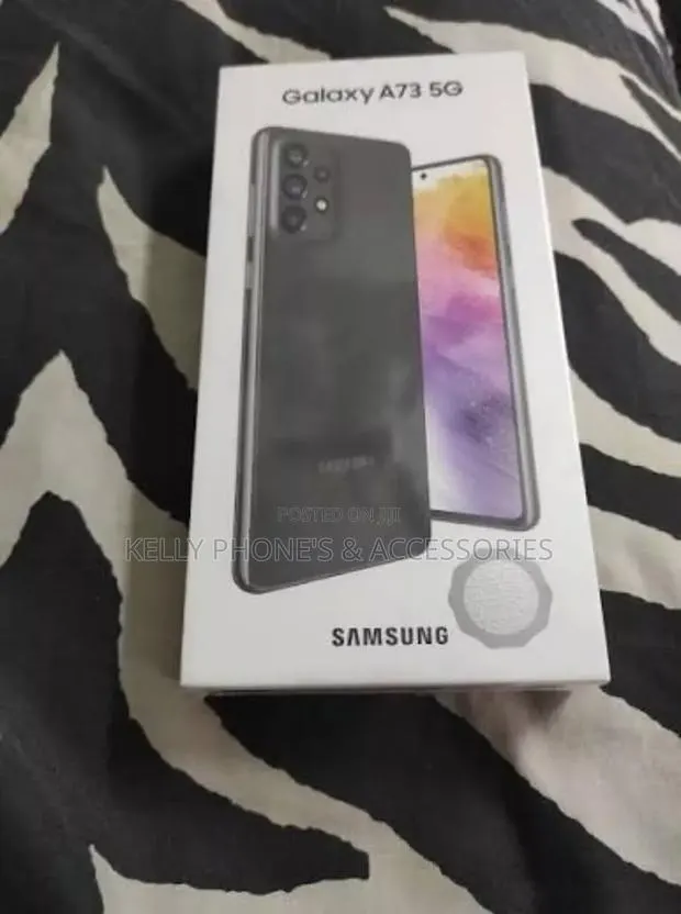 New Samsung Galaxy A73 5G 128 GB Blue · Photo 1