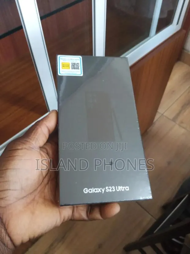 New Samsung Galaxy S23 Ultra 256 GB Black · Photo 1